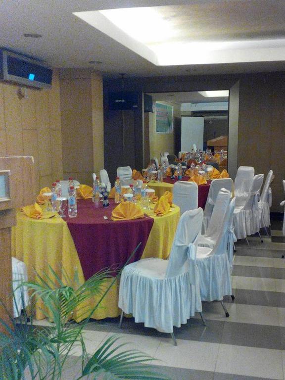 Hotel Wisata Palembang Esterno foto